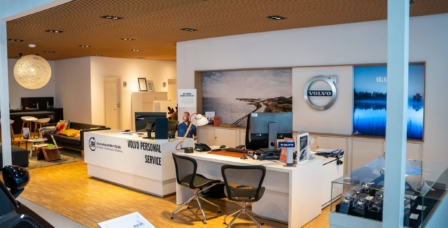 Blick in den Volvo Verkaufsraum