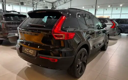 Volvo XC40 Ultra Black Edition Heck