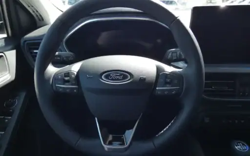 Ford Focus Turnier Titanium X Lenkrad