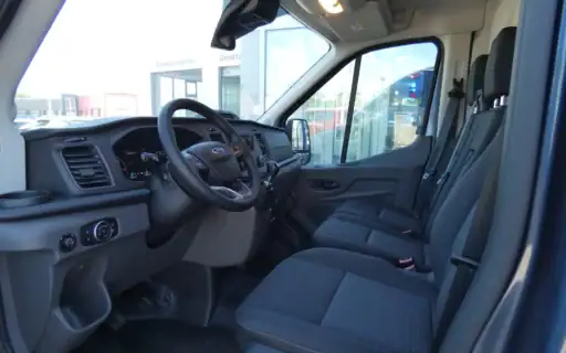Ford Transit Kastenwagen Fahrereinstieg