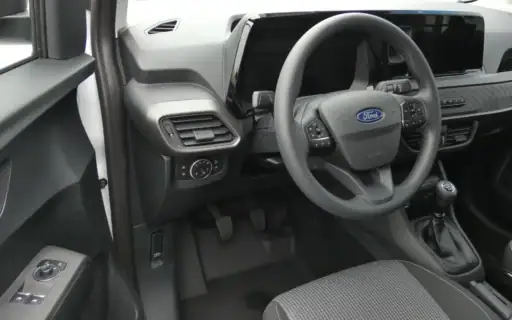 Ford Transit Courier Fahrerseite